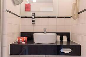 Leonardo Hotel IJmuiden Seaport Beach