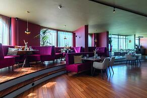 Leonardo Hotel IJmuiden Seaport Beach