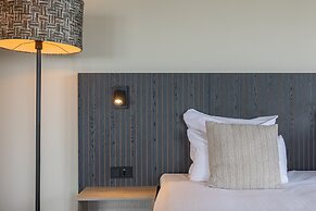 Leonardo Hotel IJmuiden Seaport Beach