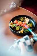 Leonardo Hotel IJmuiden Seaport Beach