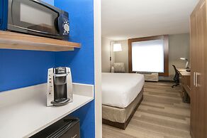 Holiday Inn Express & Suites Plano West - Frisco by IHG