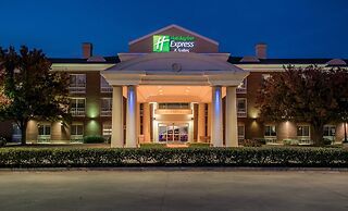 Holiday Inn Express & Suites Plano West - Frisco by IHG