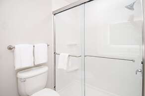 Holiday Inn Express & Suites Plano West - Frisco by IHG