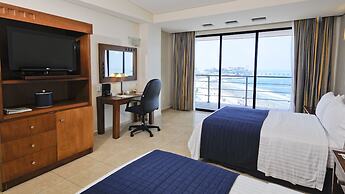 Holiday Inn Boca Del Rio by IHG