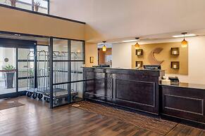 Comfort Inn & Suites Lincoln I-20