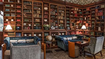 De Vere Tortworth Court