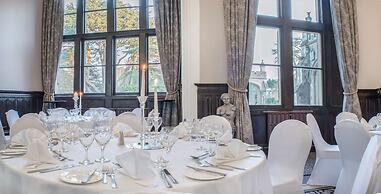 De Vere Tortworth Court