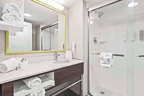 Hampton Inn Columbus-North