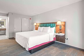 Hampton Inn Columbus-North