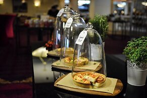 JW Marriott Bucharest Grand Hotel