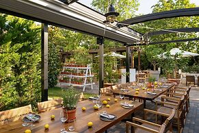 JW Marriott Bucharest Grand Hotel