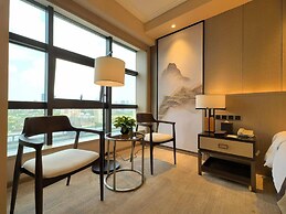 Jin Jiang Pine City Hotel