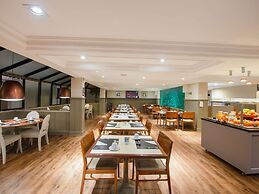 Mercure Curitiba Batel Hotel
