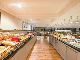 Mercure Curitiba Batel Hotel