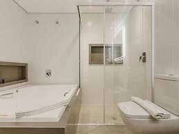Mercure Curitiba Batel Hotel