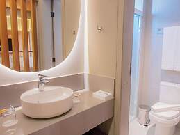 Mercure Curitiba Batel Hotel