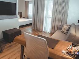 Mercure Curitiba Batel Hotel