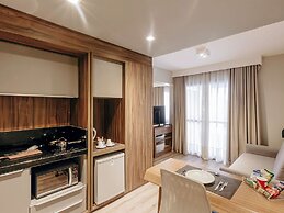 Mercure Curitiba Batel Hotel