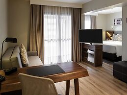 Mercure Curitiba Batel Hotel