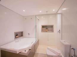 Mercure Curitiba Batel Hotel