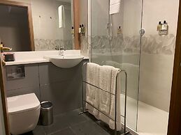 The Haycock Manor Hotel