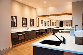 The Haycock Manor Hotel