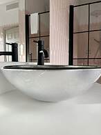 The Haycock Manor Hotel