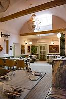 The Haycock Manor Hotel