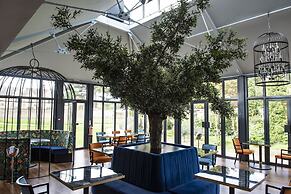 The Haycock Manor Hotel