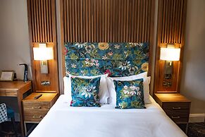 The Haycock Manor Hotel