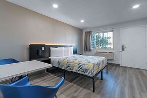 Motel 6 Willows, CA