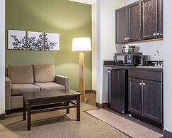 Sleep Inn & Suites Queensbury - Lake George