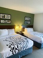 Sleep Inn & Suites Queensbury - Lake George