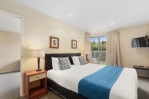 Aristotles North Shore