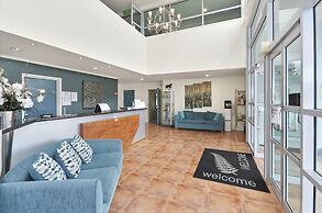 Aristotles North Shore