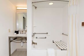 Hilton Garden Inn Jacksonville Airport