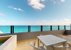 Park Royal Beach Cancun - All Inclusive