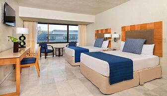 Park Royal Beach Cancun - All Inclusive