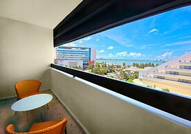 Park Royal Beach Cancun - All Inclusive