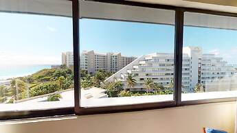 Park Royal Beach Cancun - All Inclusive