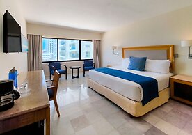 Park Royal Beach Cancun - All Inclusive