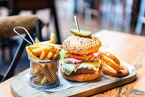 Novotel Cardiff Centre