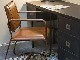 Kimpton Charlotte Square by IHG