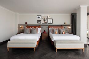 Kimpton Charlotte Square by IHG