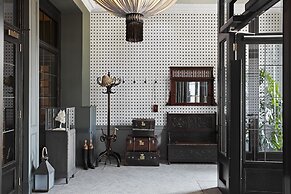 Kimpton Charlotte Square by IHG