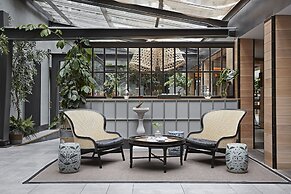 Kimpton Charlotte Square by IHG