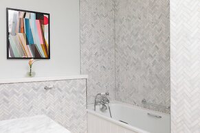 Kimpton Charlotte Square by IHG