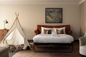 Kimpton Charlotte Square by IHG