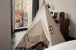 Kimpton Charlotte Square by IHG
