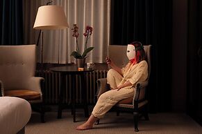 Kimpton Charlotte Square by IHG